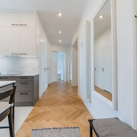 Kochanowskiego Luxury By Bookinghost Apartman *