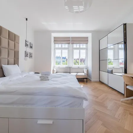 Kochanowskiego Luxury * Poznan
