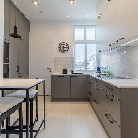 Kochanowskiego Luxury * Poznan